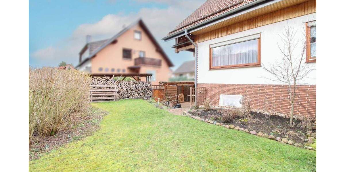 Einfamilienhaus Delligsen - 7 Zimmer, 197 m&sup2;, 199.000&euro; | Angebot:25865254