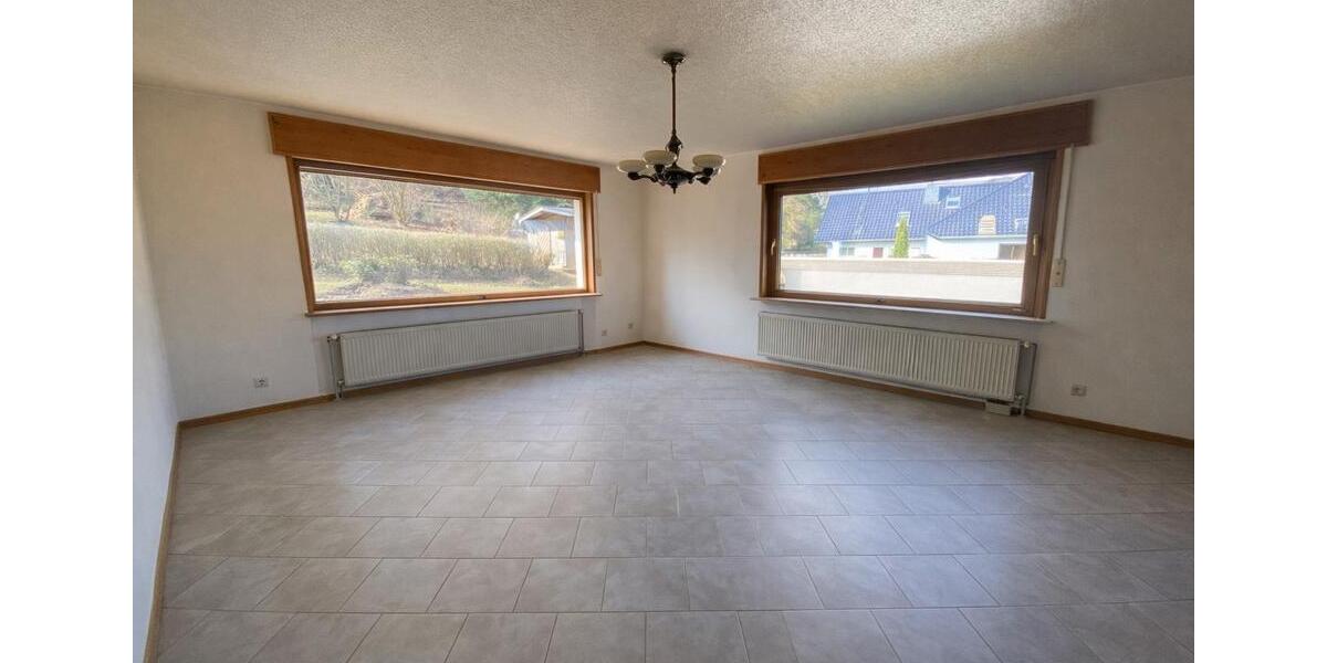 Einfamilienhaus Eime - 4 Zimmer, 156 m&sup2;, 275.000&euro; | Angebot:25841873