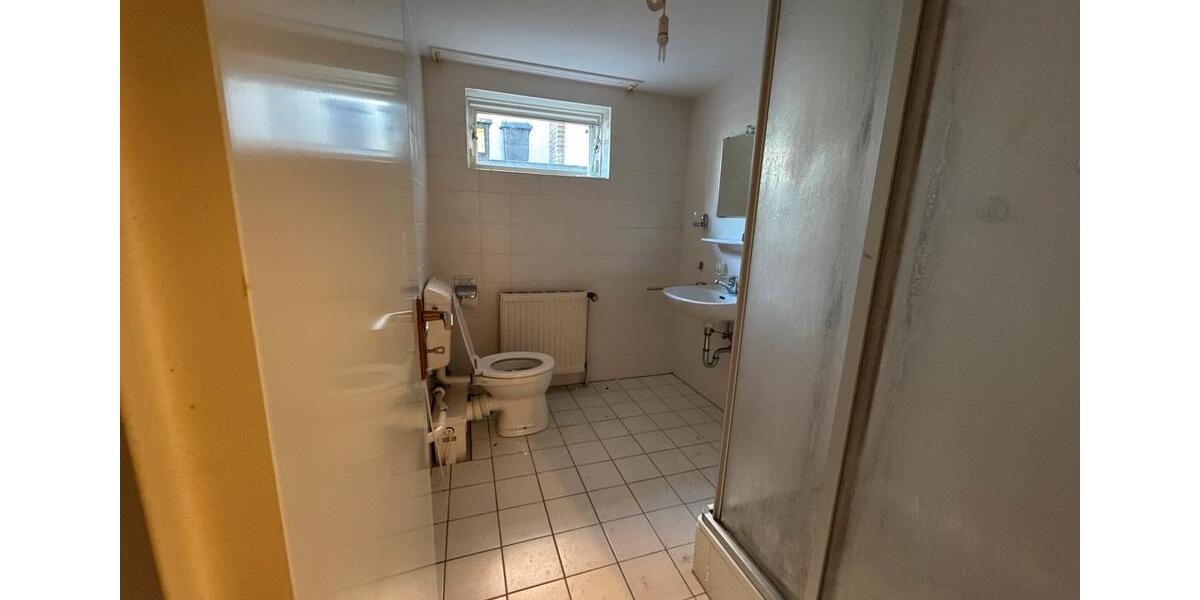 Etagenwohnung Hannover Buchholz-Kleefeld - 3 Zimmer, 90 m&sup2;, 650&euro; | Angebot:25311390