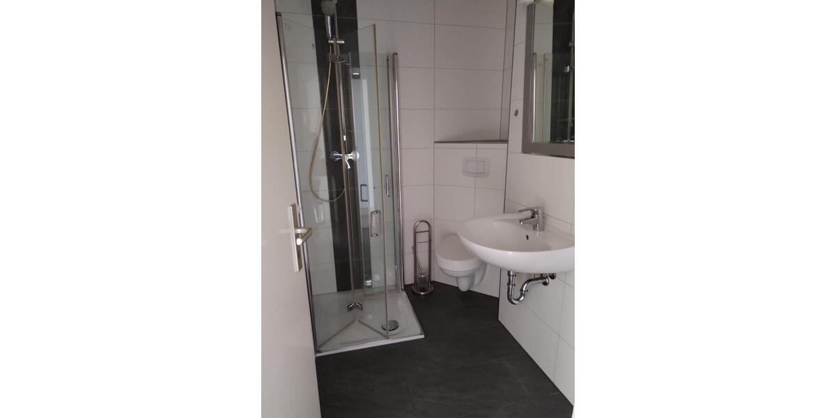 Etagenwohnung Laatzen - 1.5 Zimmer, 42 m&sup2;, 93.000&euro; | Angebot:25999842