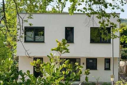 Haus Springe - 5 Zimmer, 244 m&sup2;, 2.200&euro; | Angebot:26460729