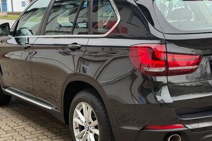 BMW X5 221.000 km 18.900 &euro; Salzgitter 38229