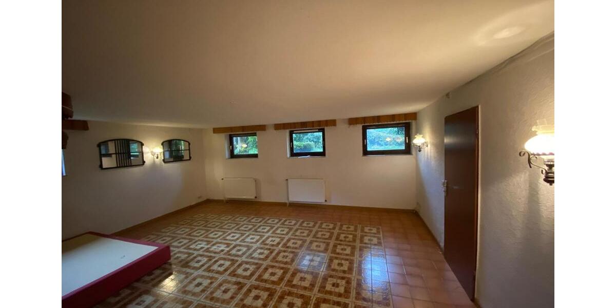 Bungalow Laatzen - 10 Zimmer, 500 m&sup2;, 1.000.000&euro; | Angebot:25178386