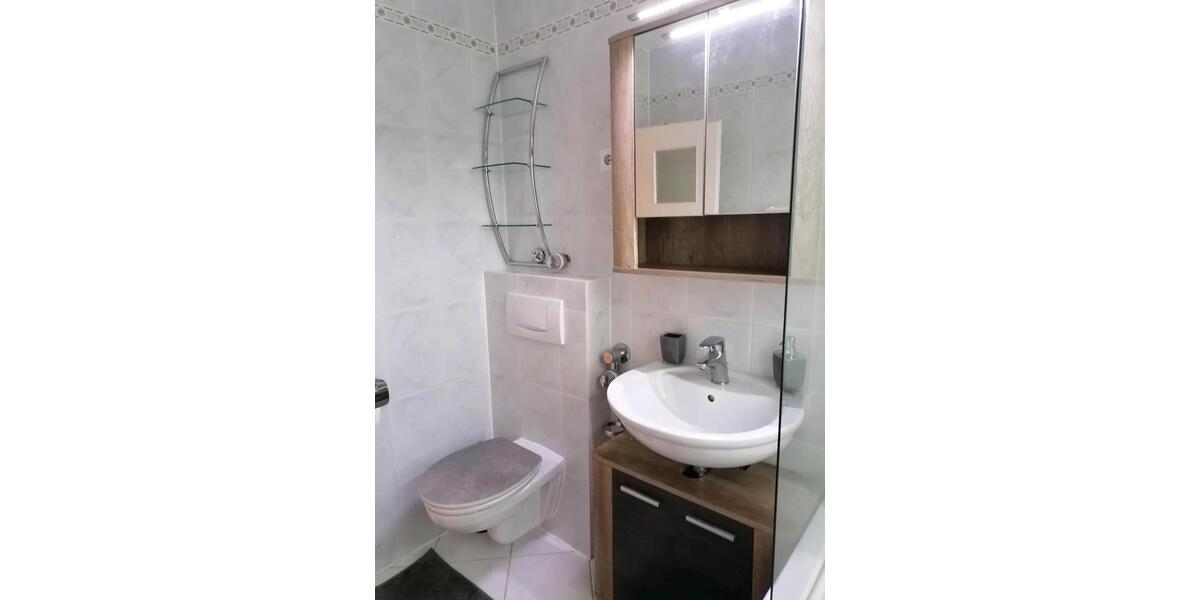 Etagenwohnung Pattensen - 3 Zimmer, 80 m&sup2;, 1.300&euro; | Angebot:25165140