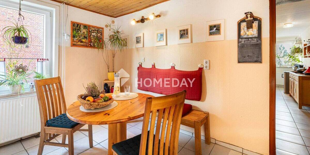 Einfamilienhaus Bad Salzdetfurth Östrum - 8 Zimmer, 182 m&sup2;, 145.000&euro; | Angebot:25684151