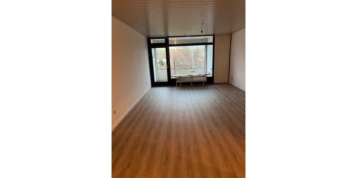 Etagenwohnung Hildesheim Himmelsthür - 3 Zimmer, 82 m&sup2;, 779&euro; | Angebot:25303011
