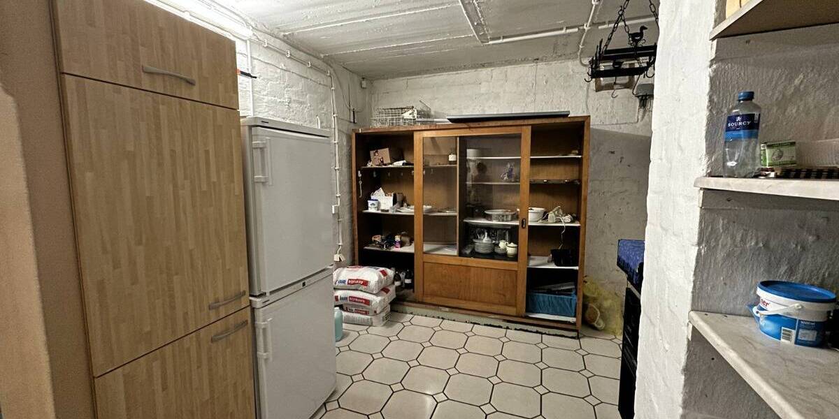 Einfamilienhaus Bad Salzdetfurth Wesseln - 7 Zimmer, 280 m&sup2;, 399.000&euro; | Angebot:25734423