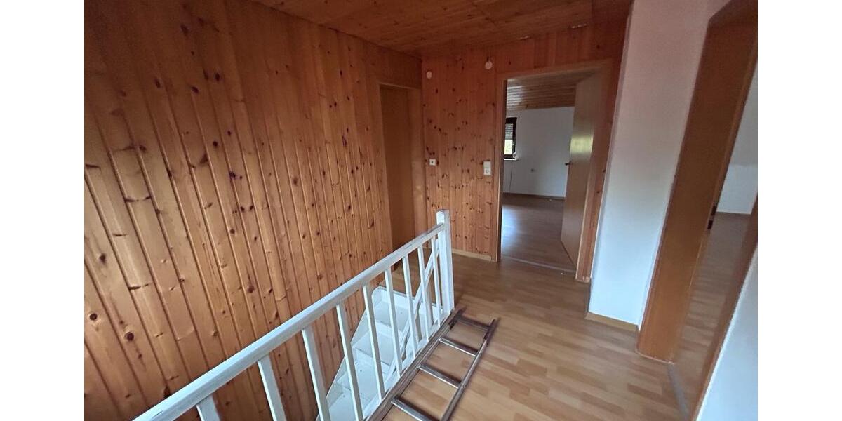 Doppelhaushälfte Sehnde - 3 Zimmer, 110 m&sup2;, 1.300&euro; | Angebot:25876062