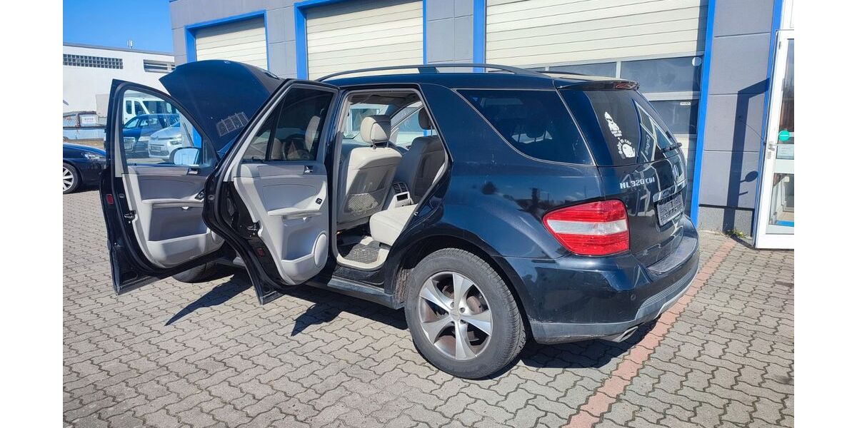 Mercedes-Benz ML 320 324.000 km 4.300 &euro; Laatzen 30880