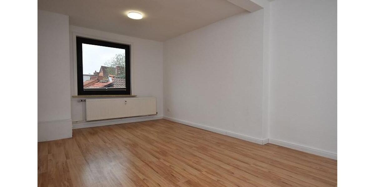 Dachgeschoßwohnung Bockenem - 4 Zimmer, 77 m&sup2;, 560&euro; | Angebot:25992670