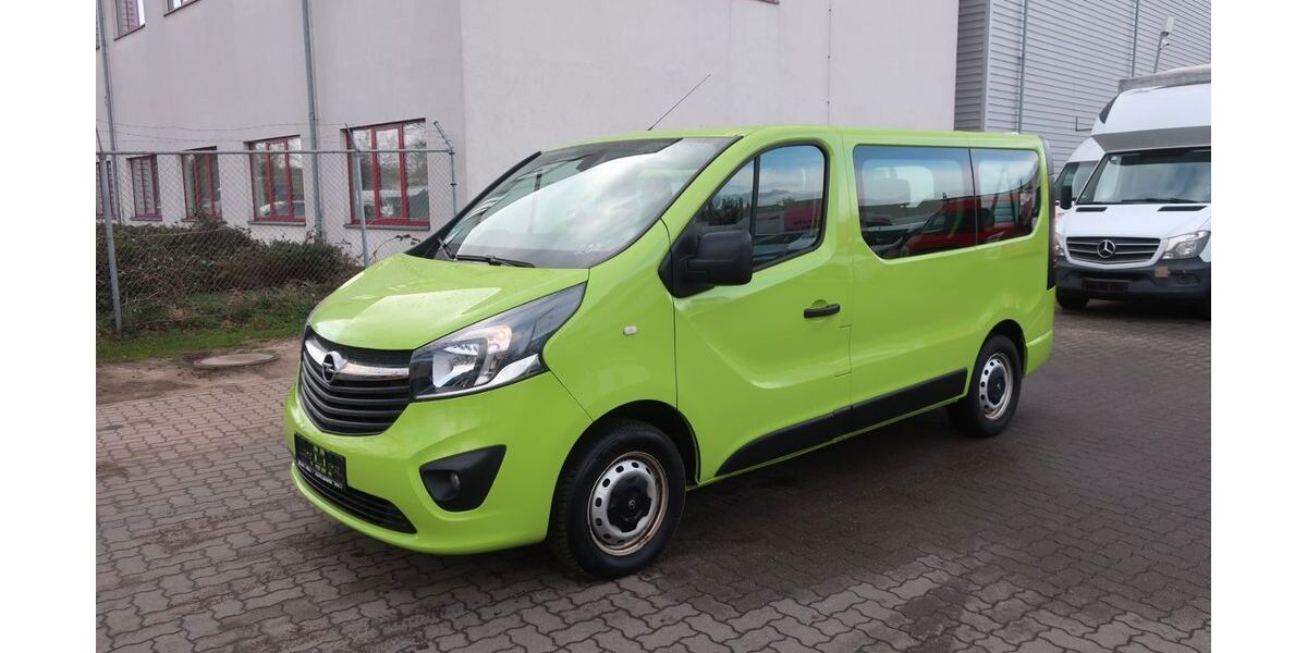 Opel Vivaro 131.054 km 14.300 &euro; Hannover 30179