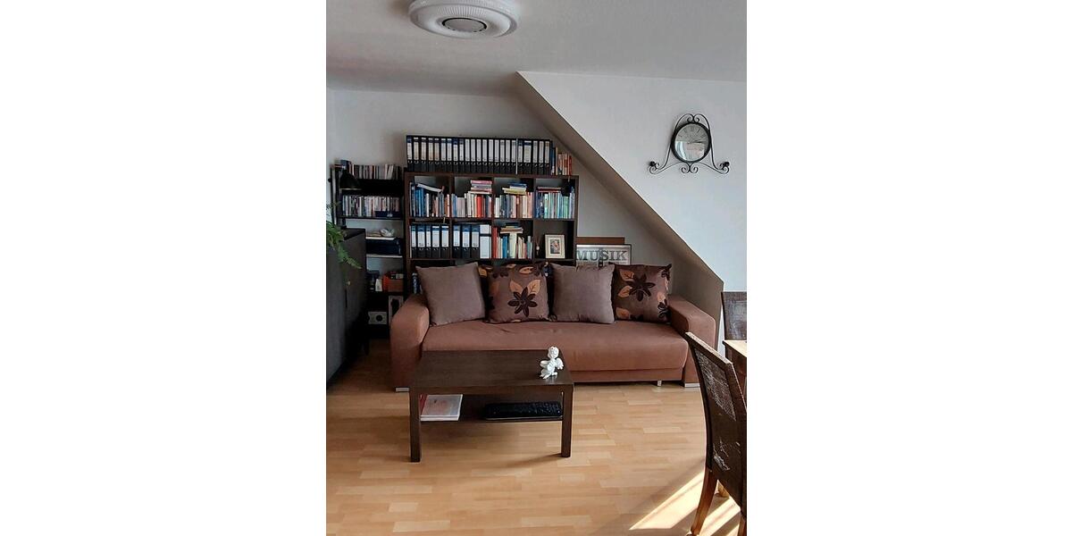 Dachgeschoßwohnung Hannover Döhren-Wülfel - 2 Zimmer, 44 m&sup2;, 145.000&euro; | Angebot:26635466