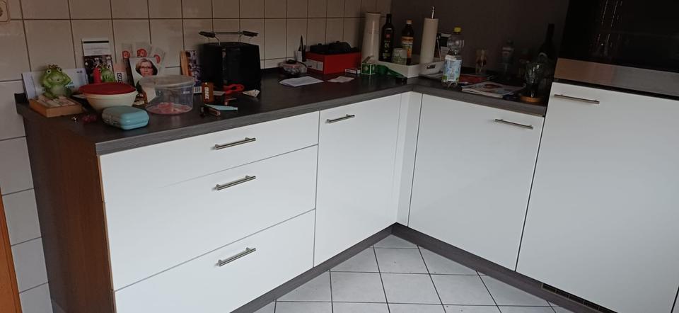 Etagenwohnung Lehrte - 4.5 Zimmer, 100 m&sup2;, 720&euro; | Angebot:26651227