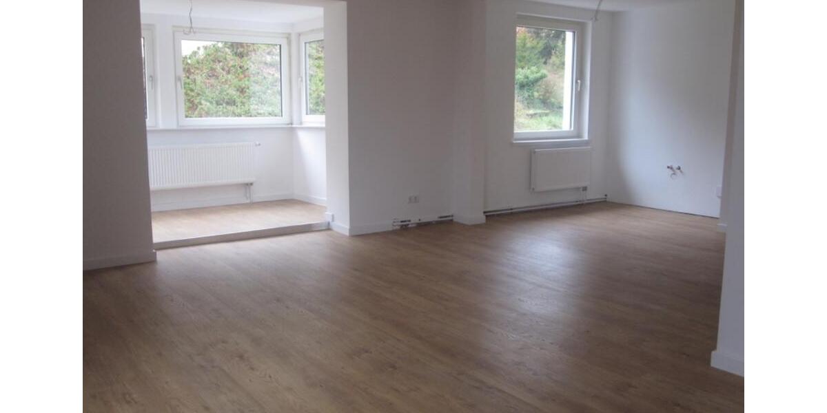 Etagenwohnung Alfeld (Leine) - 4.5 Zimmer, 112 m&sup2;, 1.090&euro; | Angebot:19370248