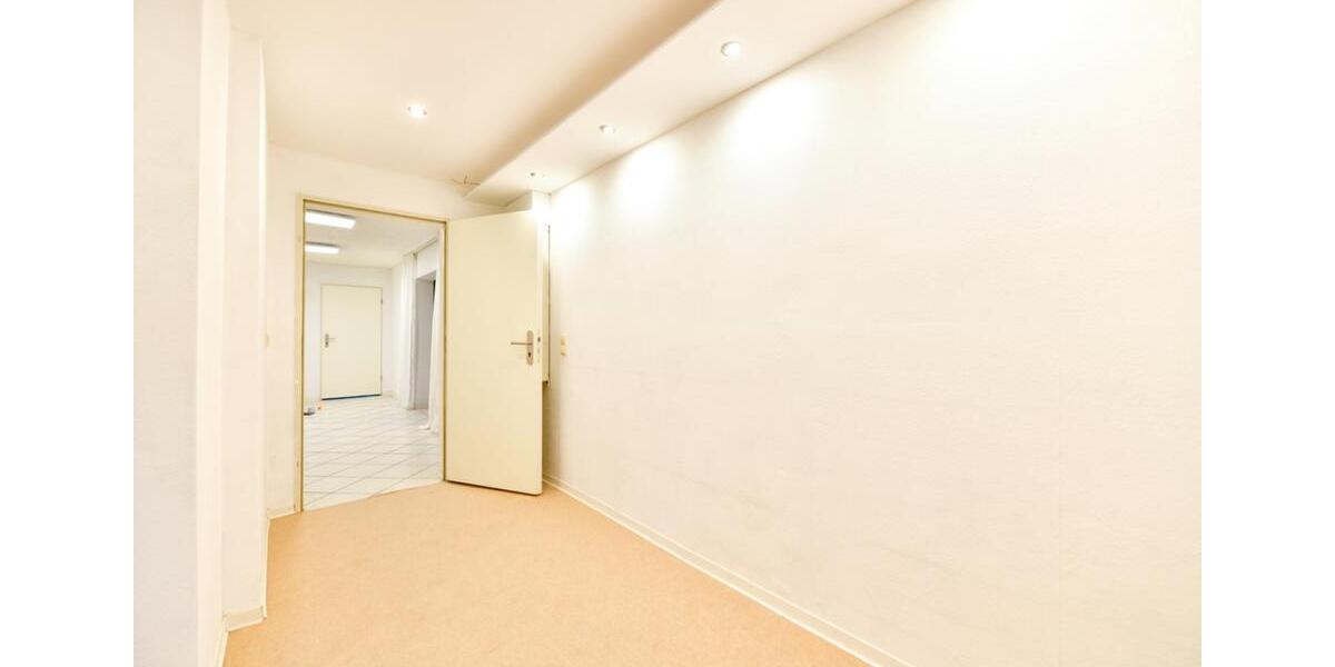 Etagenwohnung Lehrte - 5 Zimmer, 135 m&sup2;, 1.099&euro; | Angebot:25961091