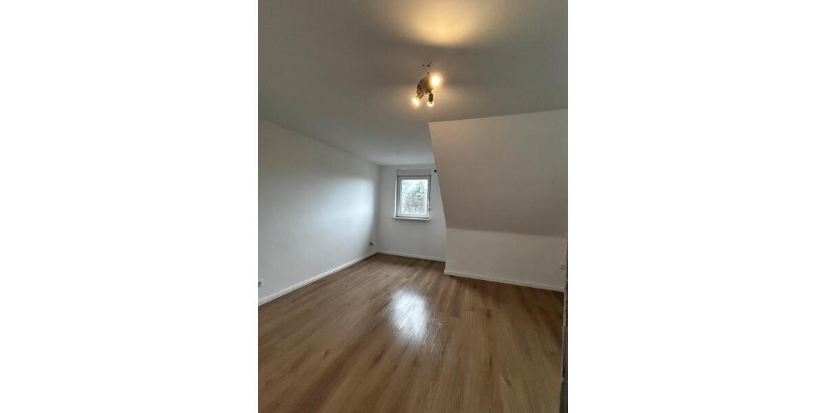 Maisonettenwohnung Lehrte - 3 Zimmer, 76 m&sup2;, 850&euro; | Angebot:25519828