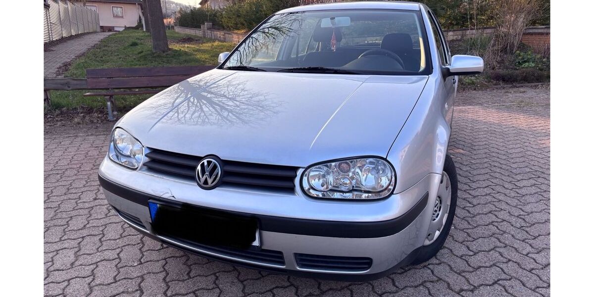 VW Golf 94.338 km 2.799 &euro; Alfeld 31061