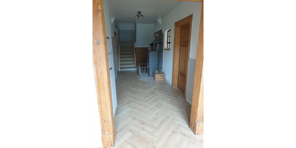 Einfamilienhaus Alfeld (Leine) - 7 Zimmer, 180 m&sup2;, 240.000&euro; | Angebot:25063370