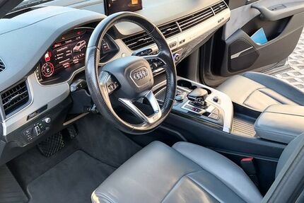 Audi Q7 170.243 km 29.900 &euro; Peine 31228