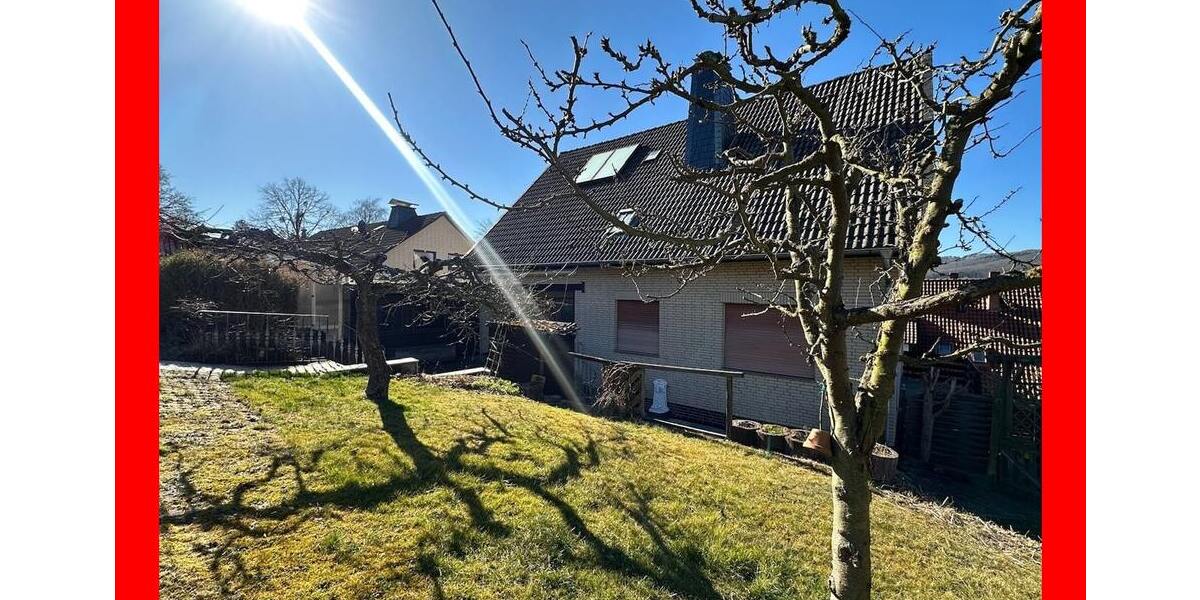 Großzügiges Wohnen mit tollem Weitblick - Einfamilienhaus Bad Salzdetfurth | Angebot:23688008