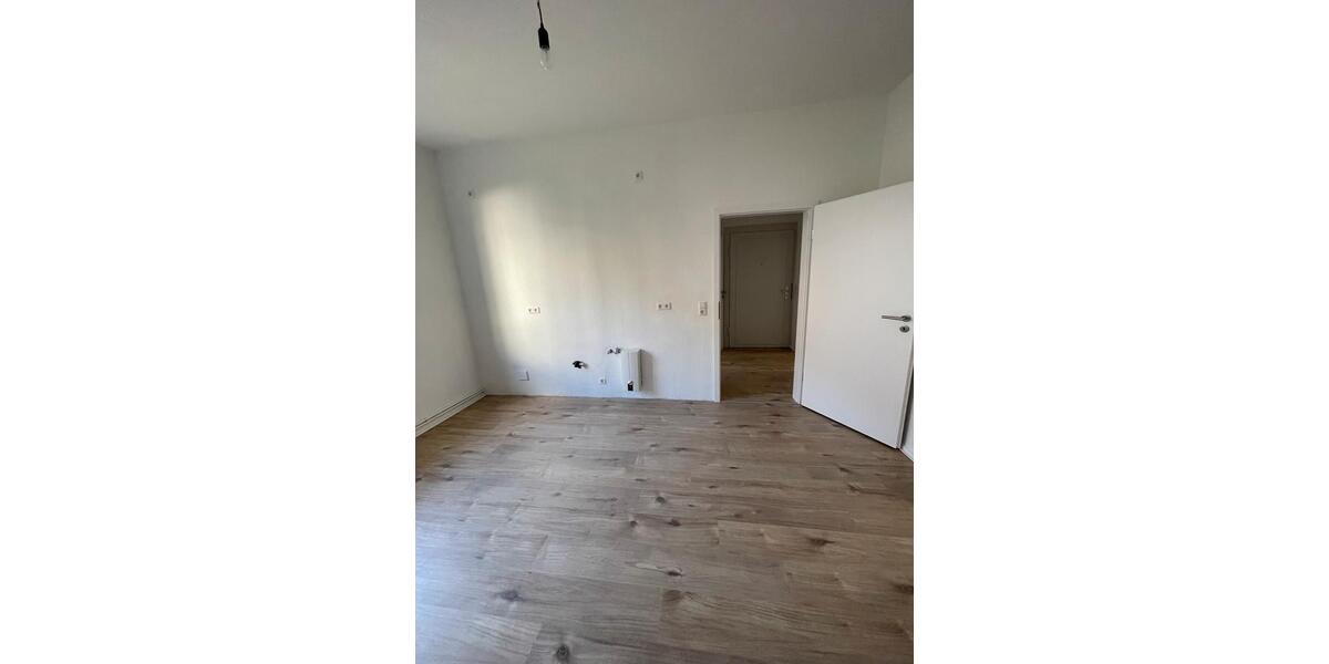Erdgeschoßwohnung Hannover Linden-Limmer - 2 Zimmer, 52 m&sup2;, 470&euro; | Angebot:25994086