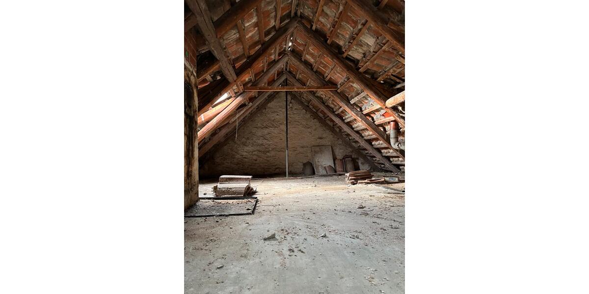 Doppelhaushälfte Sibbesse - 13 Zimmer, 140 m&sup2;, 95.000&euro; | Angebot:21115883