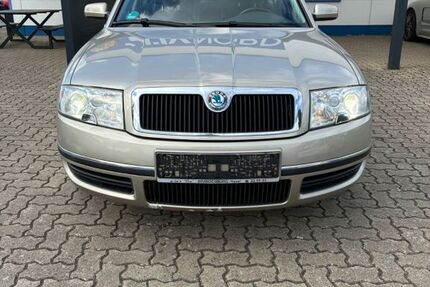 Skoda Superb 146.000 km 4.799 &euro; Salzgitter 38226