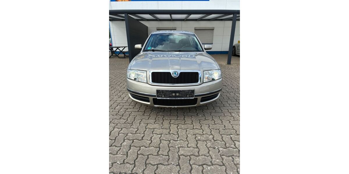 Skoda Superb 146.000 km 4.799 &euro; Salzgitter 38226