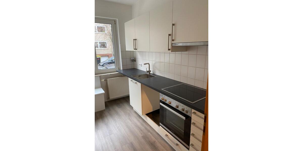 Hochparterre Hannover - 3 Zimmer, 67 m&sup2;, 830&euro; | Angebot:25921425