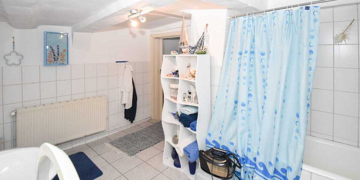 Historisches Reihenhaus mit PV-Anlage!!! - Reihenmittelhaus Bad Salzdetfurth | Angebot:24624364