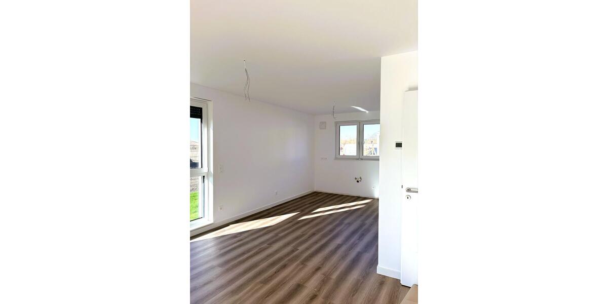 Terrassenwohnung Sarstedt - 3 Zimmer, 96 m&sup2;, 1.400&euro; | Angebot:25803567