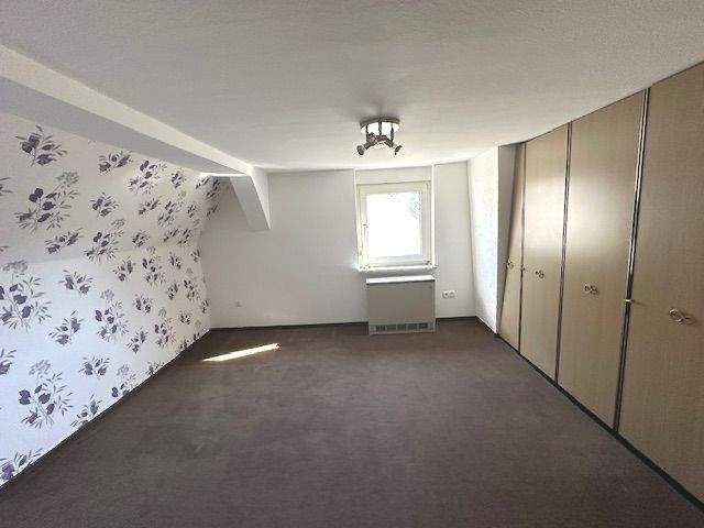 Mehrfamilienhaus, Wohnhaus Bockenem - 6 Zimmer, 163 m&sup2;, 159.000&euro; | Angebot:25687822