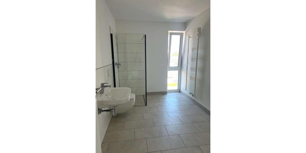 Etagenwohnung Laatzen - 3 Zimmer, 97 m&sup2;, 1.151&euro; | Angebot:24602386