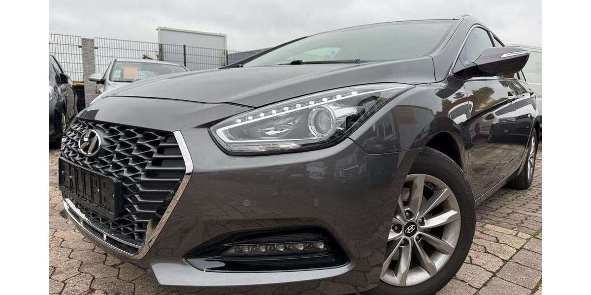 Hyundai i40 140.000 km 10.990 &euro; Hildesheim 31137