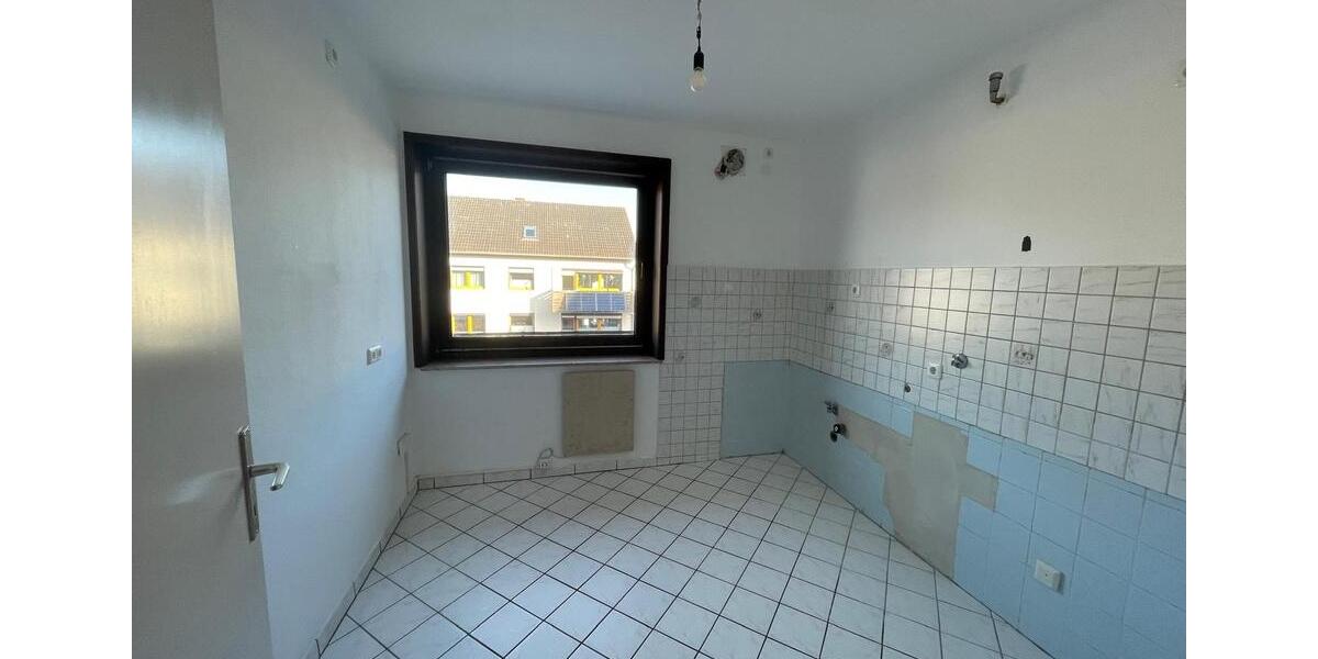 Etagenwohnung Laatzen - 1 Zimmer, 85 m&sup2;, 760&euro; | Angebot:25981038