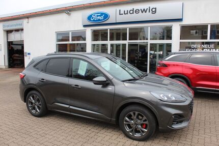 Ford Kuga 21.300 km 29.490 &euro; Delligsen 31073