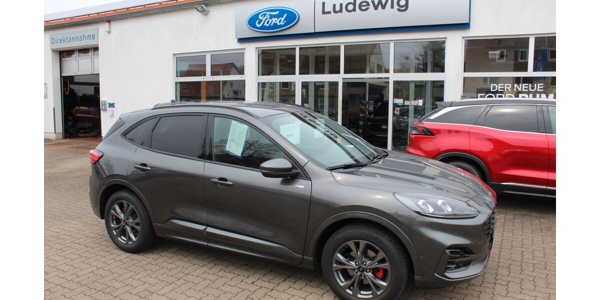 Ford Kuga 21.300 km 29.490 &euro; Delligsen 31073