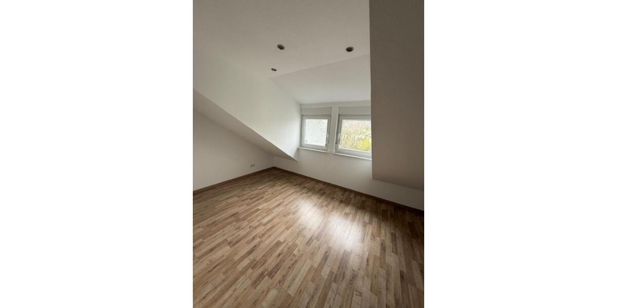 Maisonettenwohnung Hildesheim Bockfeld - 3 Zimmer, 119 m&sup2;, 1.050&euro; | Angebot:25128202