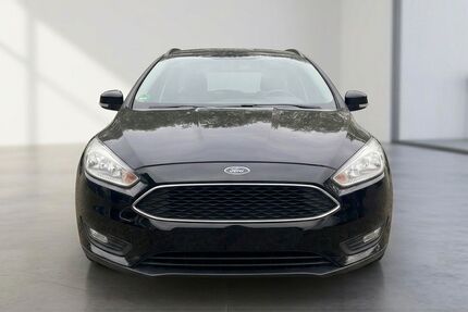 Ford Focus 185.799 km 5.599 &euro; Alfeld 31061
