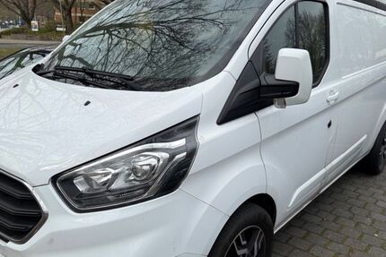 Ford Transit Custom 213.300 km 14.800 &euro; Hannover 30457