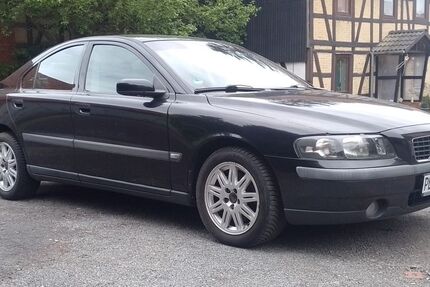 Volvo S60 176.000 km 4.300 &euro; Ilsede 31246