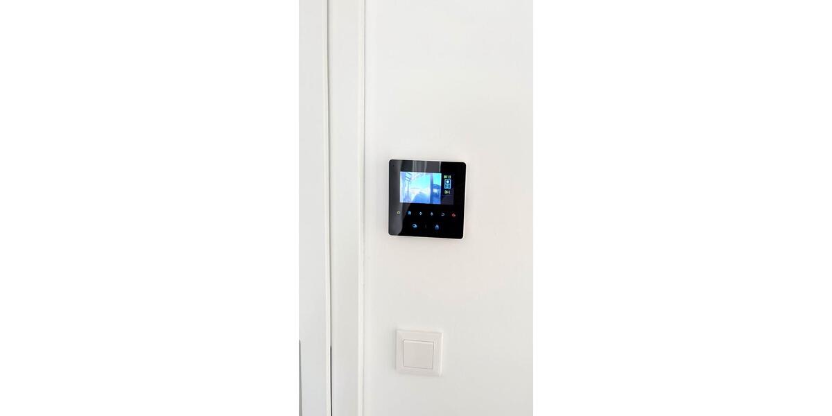 Etagenwohnung Sarstedt - 3 Zimmer, 96 m&sup2;, 1.150&euro; | Angebot:26676474