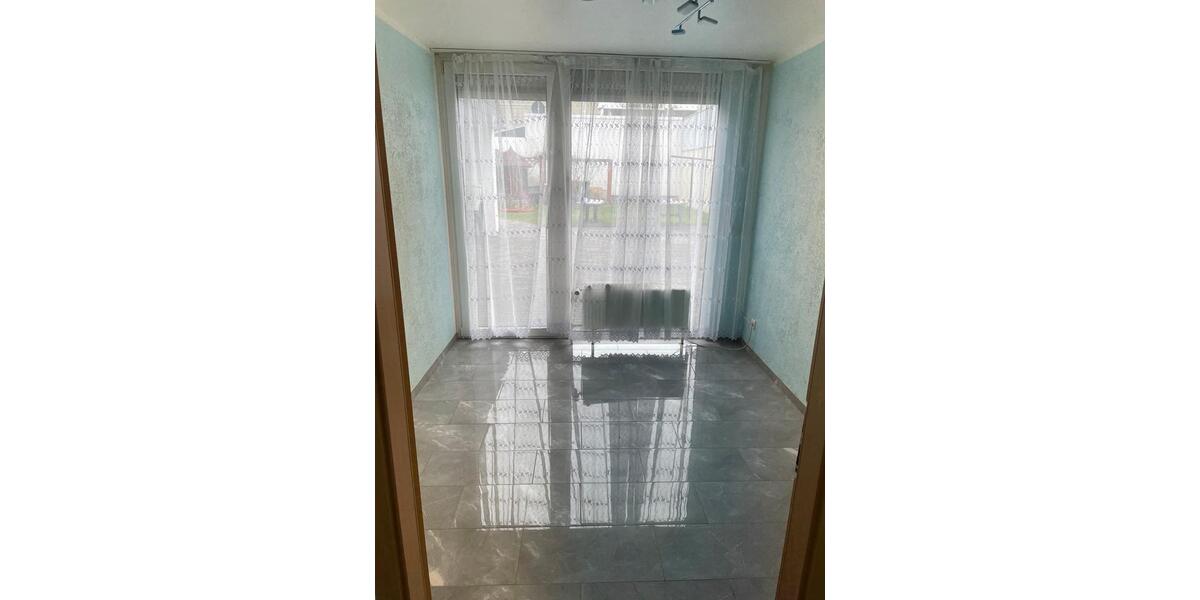 Mehrfamilienhaus, Wohnhaus Lehrte - 4 Zimmer, 120 m&sup2;, 1.300&euro; | Angebot:25637641