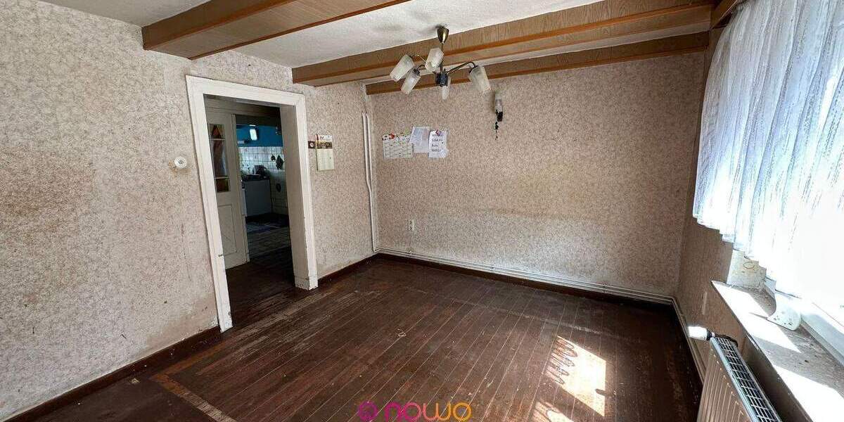 Bauernhaus, Landhaus Lengede Woltwiesche - 9 Zimmer, 284 m&sup2;, 325.000&euro; | Angebot:25671991