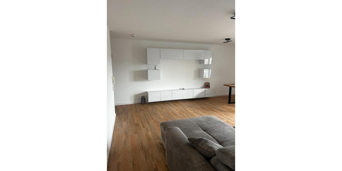 Etagenwohnung Bad Salzdetfurth - 3 Zimmer, 77 m&sup2;, 615&euro; | Angebot:25961120