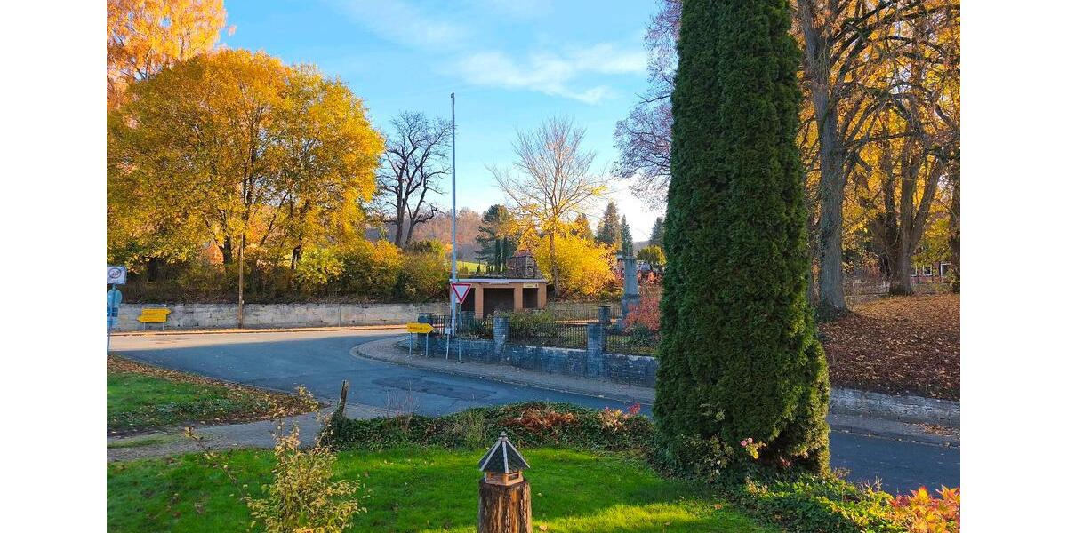 Einfamilienhaus Freden (Leine) - 8 Zimmer, 160 m&sup2;, 139.000&euro; | Angebot:25903959