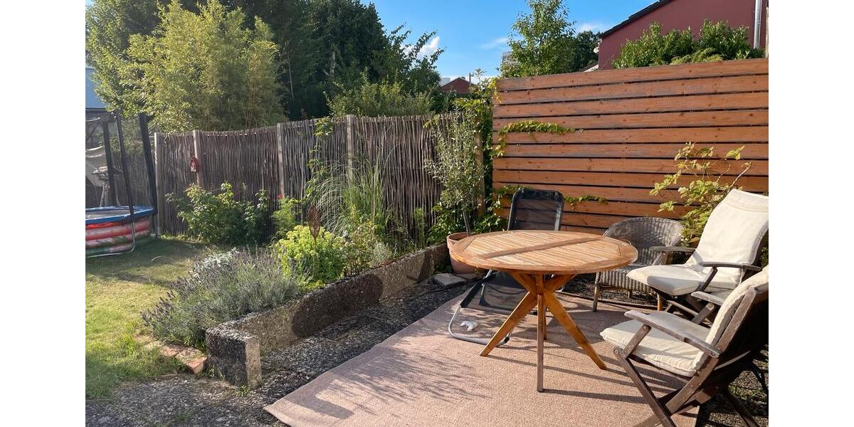 Reihenhaus Hannover Buchholz-Kleefeld - 4 Zimmer, 100 m&sup2;, 1.050&euro; | Angebot:26563412