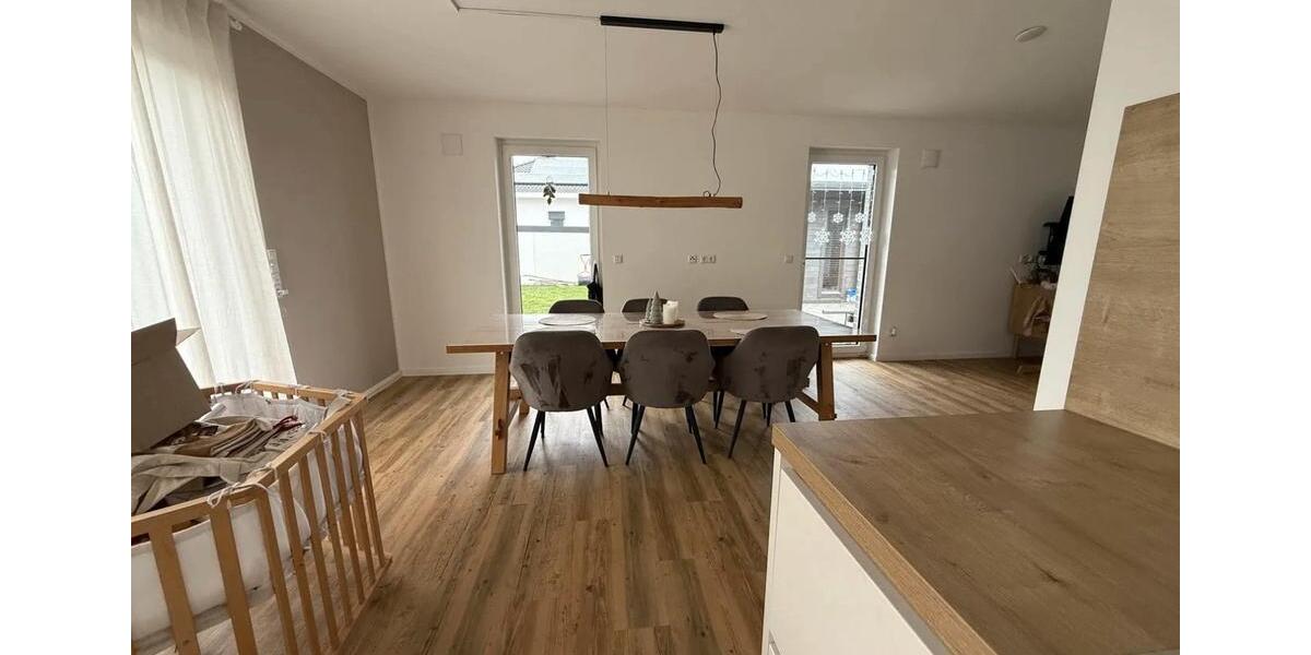 Einfamilienhaus Gronau (Leine) - 5 Zimmer, 124 m&sup2;, 519.000&euro; | Angebot:25283363