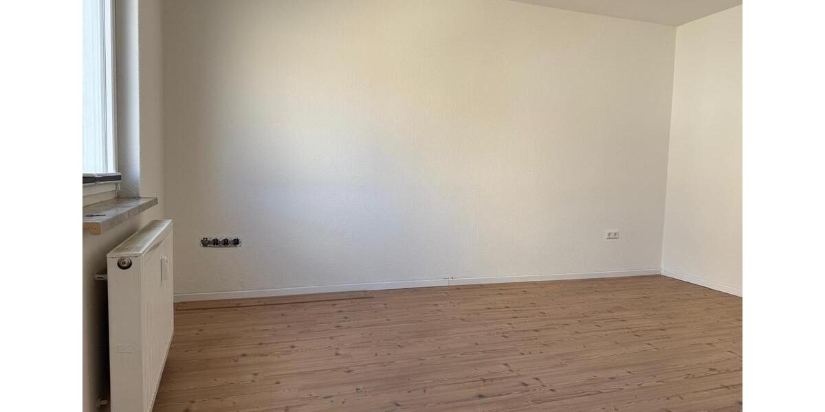 Etagenwohnung Elze - 2 Zimmer, 57 m&sup2;, 449&euro; | Angebot:25656753