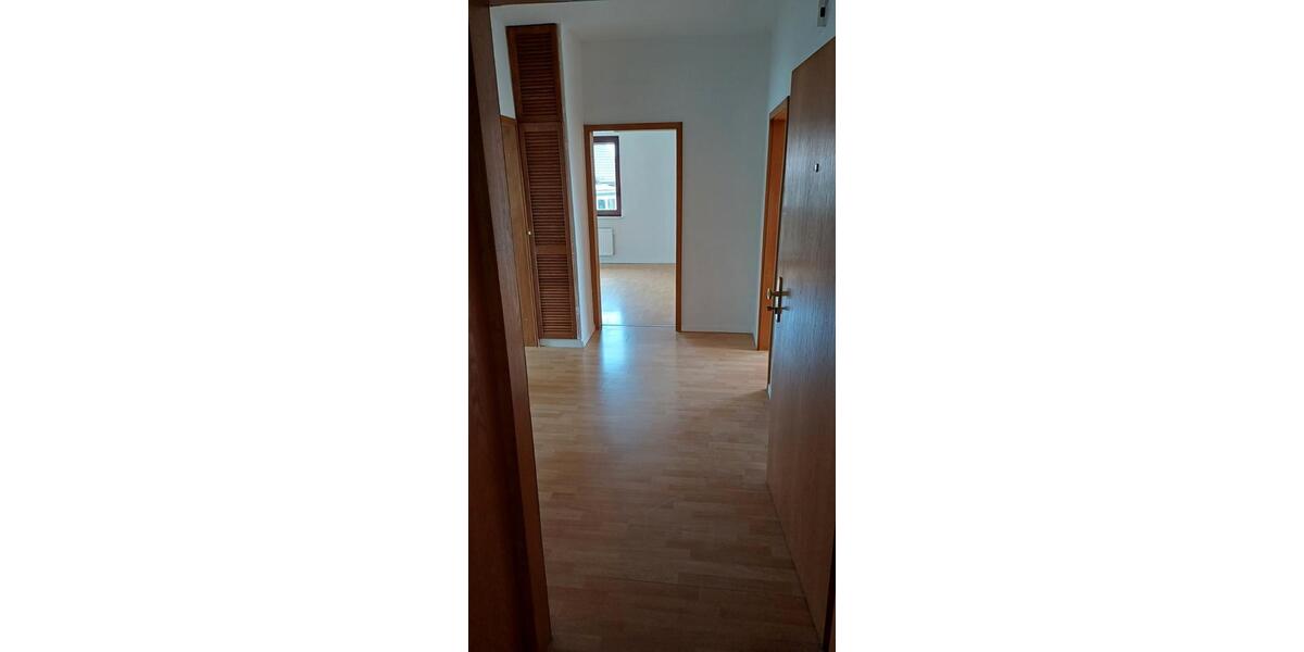 Etagenwohnung Ilsede - 3 Zimmer, 88 m&sup2;, 600&euro; | Angebot:26020760